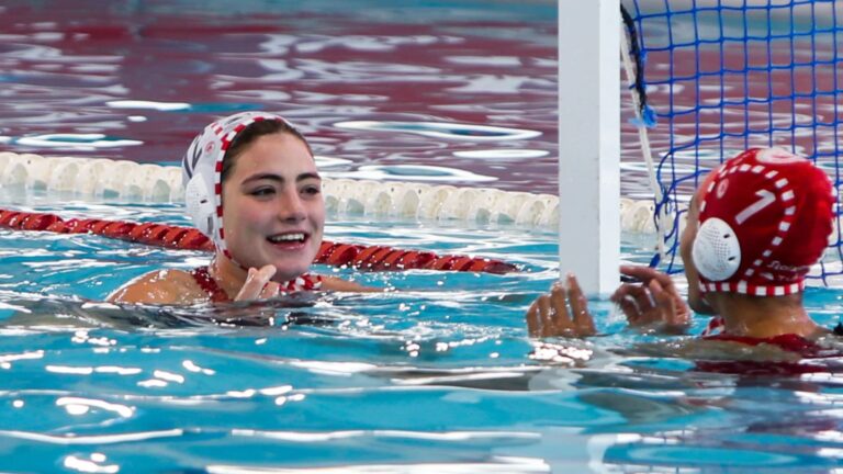 Olympiacos-Women-Polo-.jpg