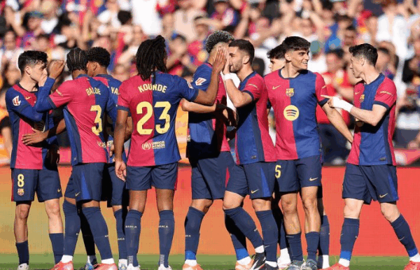 Hansi Flick Gives Deco a List of Six Players He Wants Out of Barcelona